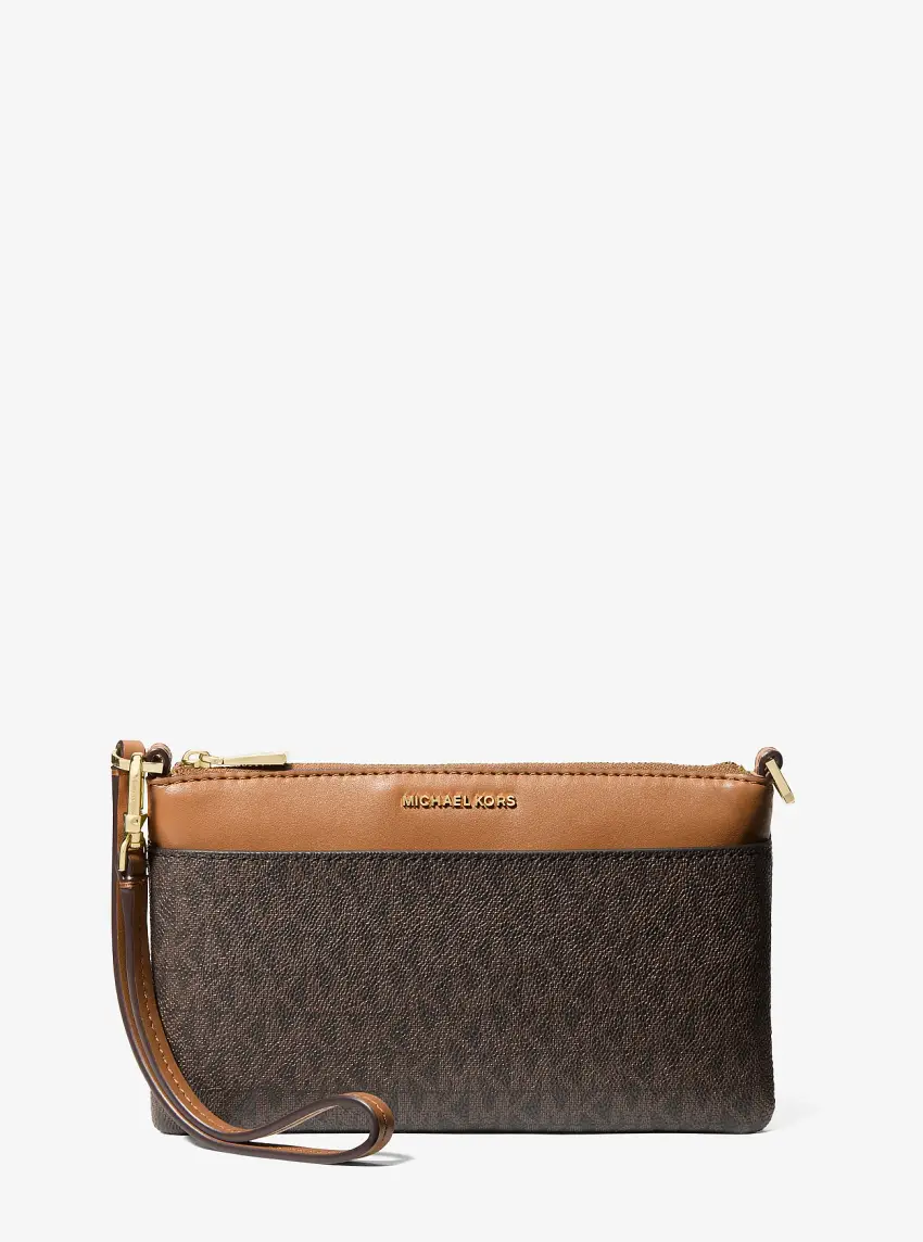 Jet Set Medium Signature Logo Wristlet